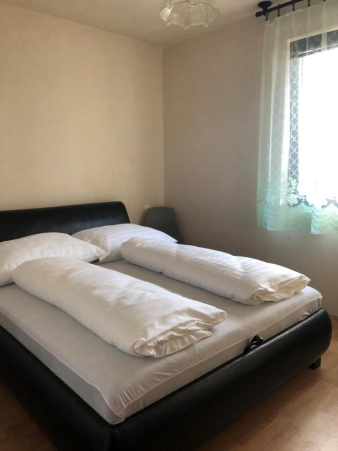 Ady Gold Five Apartment Сиофок Екстериор снимка