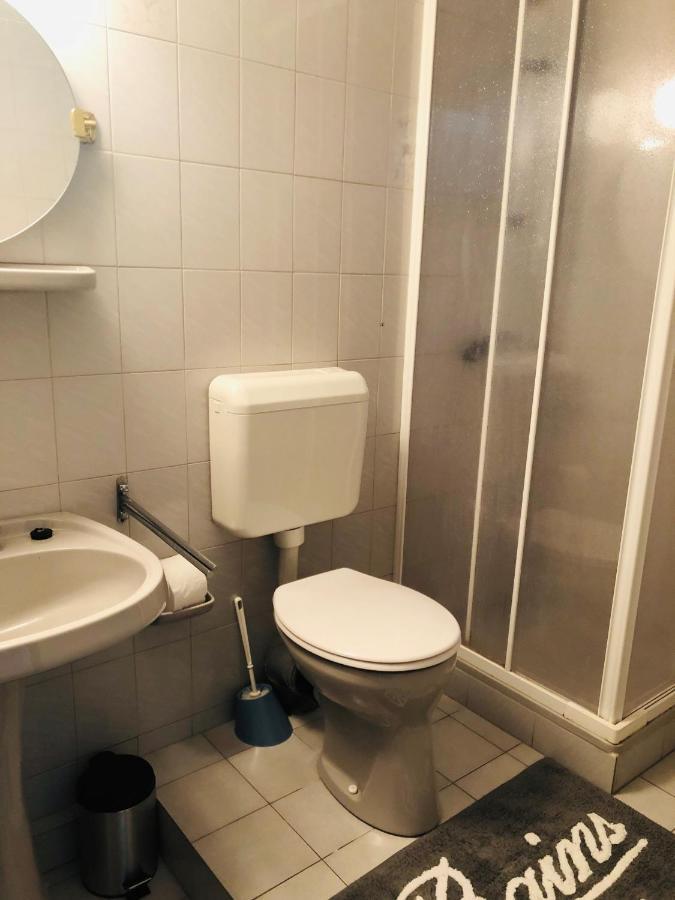 Ady Gold Five Apartment Сиофок Екстериор снимка